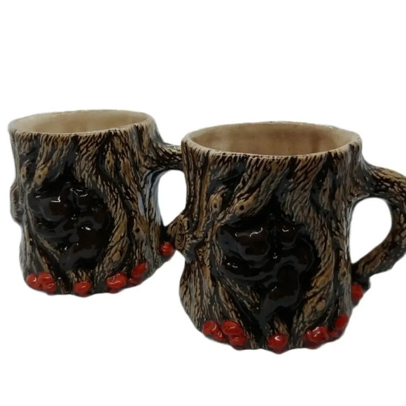 Koalas in a Tree Mugs Set of 2 - Picture 1 of 7